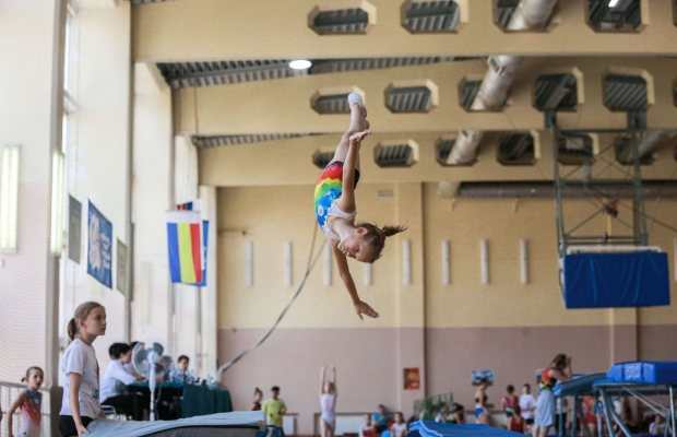 Ростовские батутисты завоевали 76 медалей на всероссийском турнире "Золотой прыжок"
